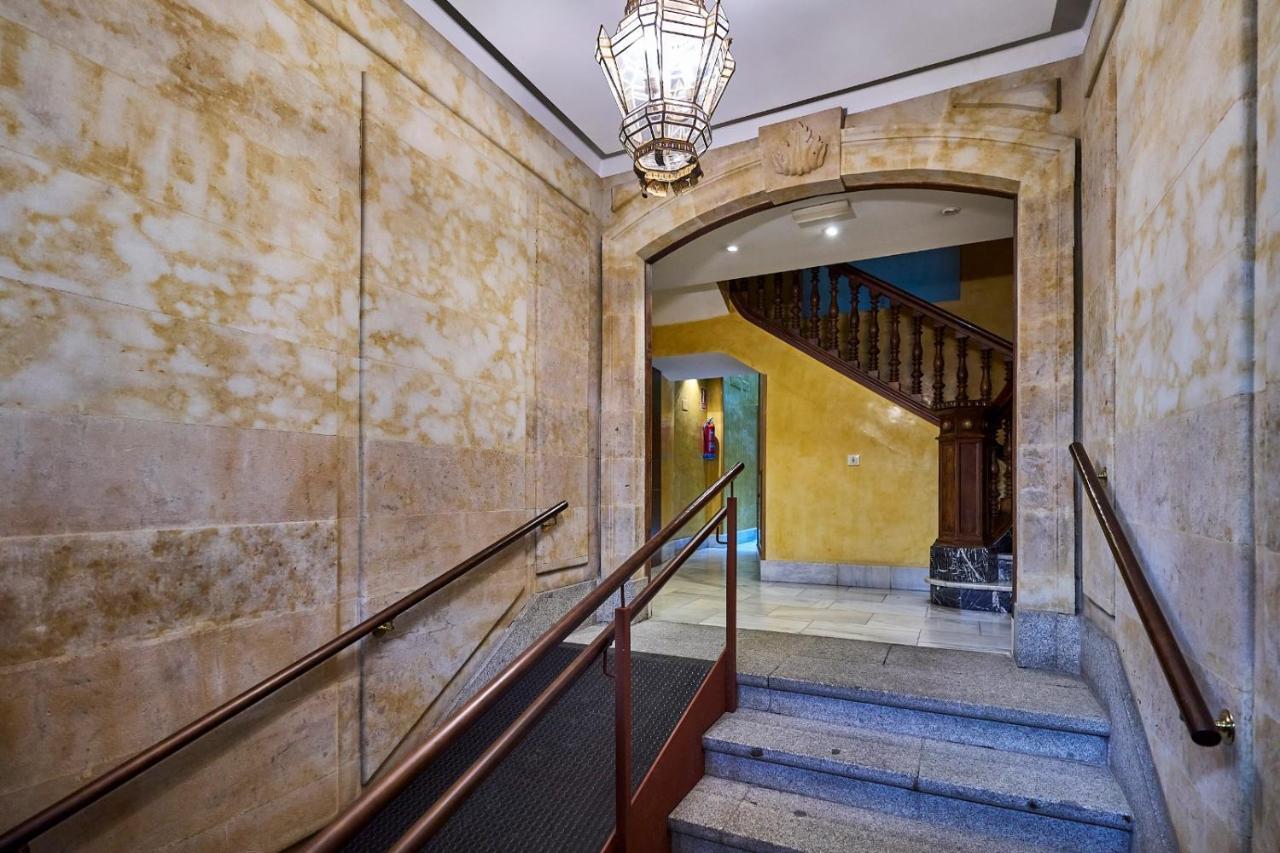 1 Plaza Mayor-Prior 5-At By Victoria Apartment Salamanca Bagian luar foto